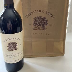 2 Napa Wine Bottle Carrier Bags